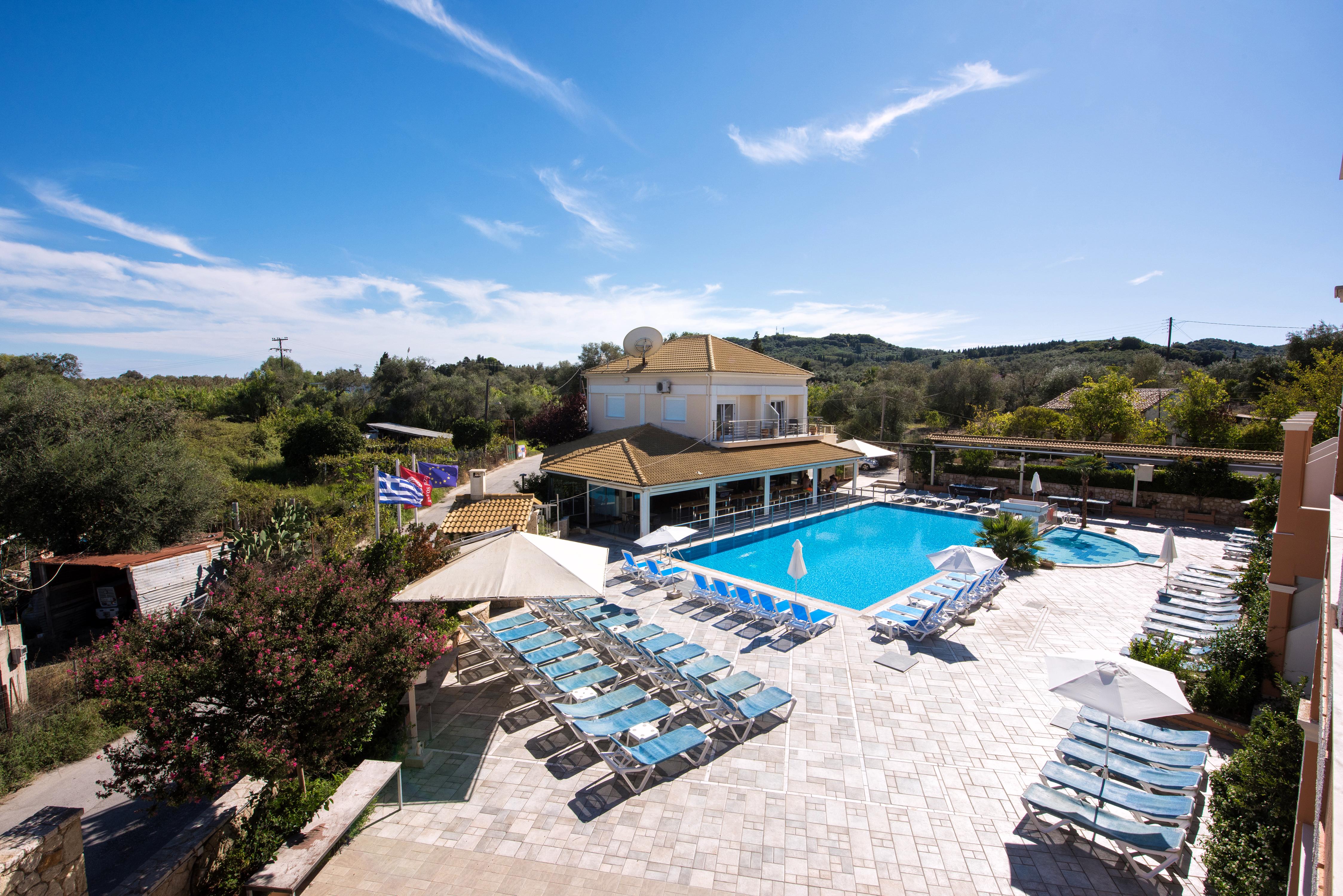Kavos Plaza Hotel ภายนอก รูปภาพ