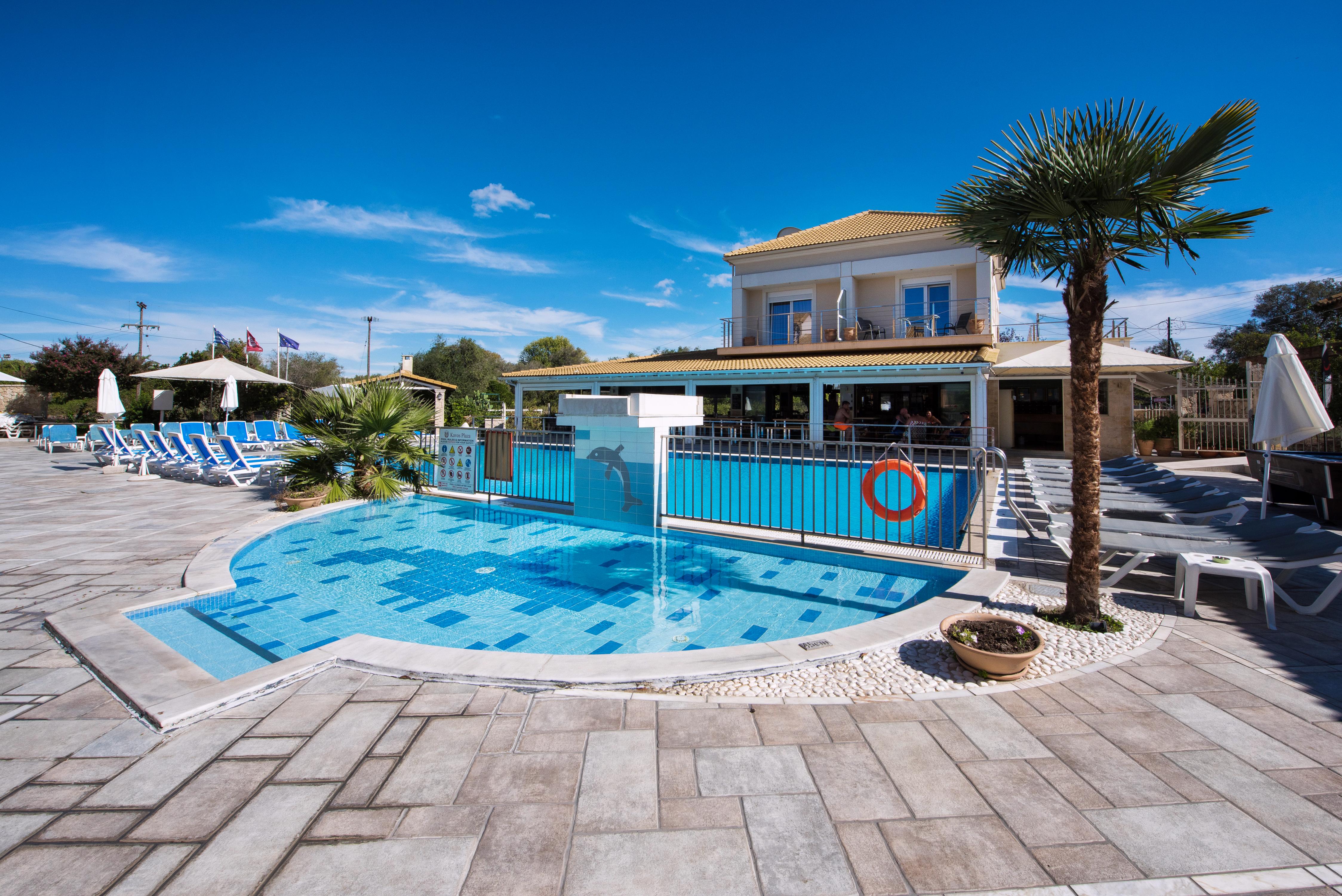 Kavos Plaza Hotel ภายนอก รูปภาพ