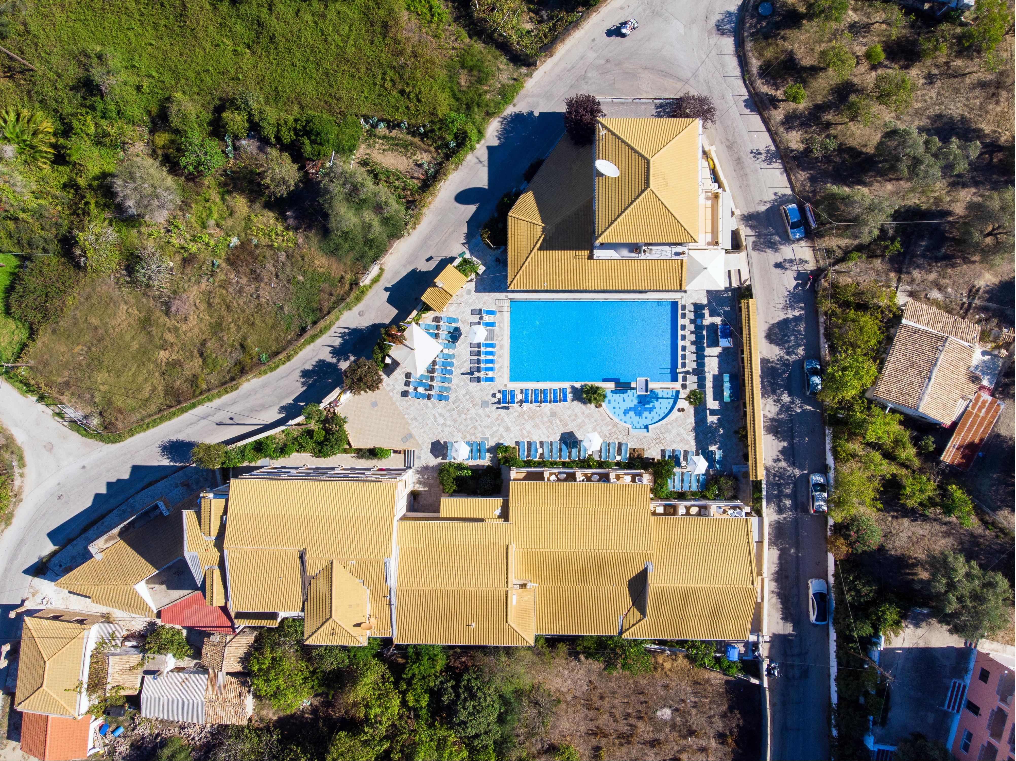 Kavos Plaza Hotel ภายนอก รูปภาพ