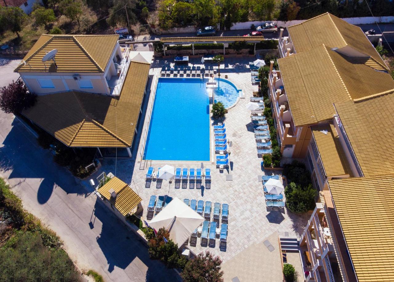 Kavos Plaza Hotel ภายนอก รูปภาพ